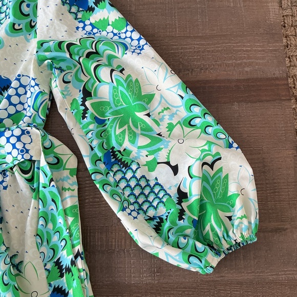 Jodifl Long Puffer Sleeve Belted Floral Dress Size Medium - Picture 8 of 10